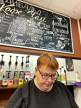 Snapshot of Klio5678 chatting on November 15, 2025, 9:02 am Klio5678 online show from November 15, 2025, 9:02 am