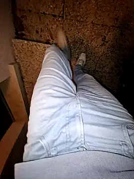 Snapshot of Lorent6969 chatting on March 22, 2025, 4:56 am Lorent6969 online show from March 22, 2025, 4:56 am