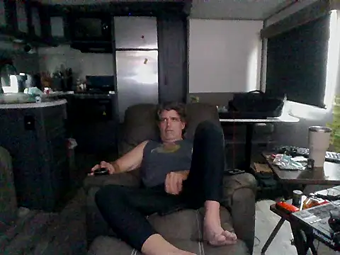 lateniter online show from December 18, 2025, 2:54 pm