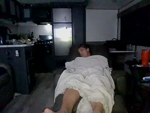 Snapshot of lateniter chatting on December 13, 2025, 8:04 pm lateniter online show from December 13, 2025, 8:04 pm