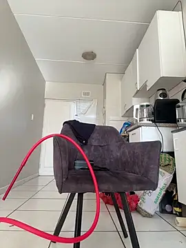 officialkhakes za online show from March 11, 2026, 7:02 am