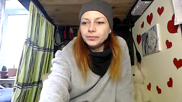 Snapshot of HarleyQuinn_69 chatting on October 17, 2025, 11:01 am HarleyQuinn 69 online show from October 17, 2025, 11:01 am