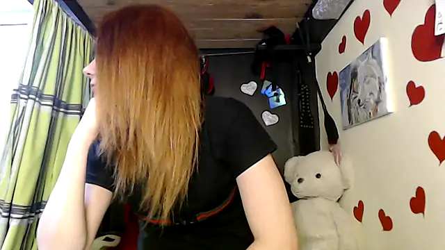 Snapshot of HarleyQuinn_69 chatting on October 19, 2025, 11:02 am HarleyQuinn 69 online show from October 19, 2025, 11:02 am