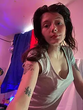 LiliJones  online show from February 12, 2026, 3:12 pm