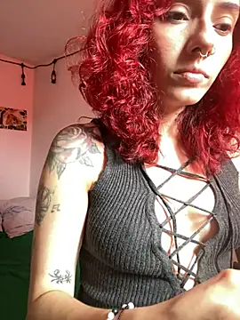 LiliJones  online show from March 6, 2025, 4:28 pm