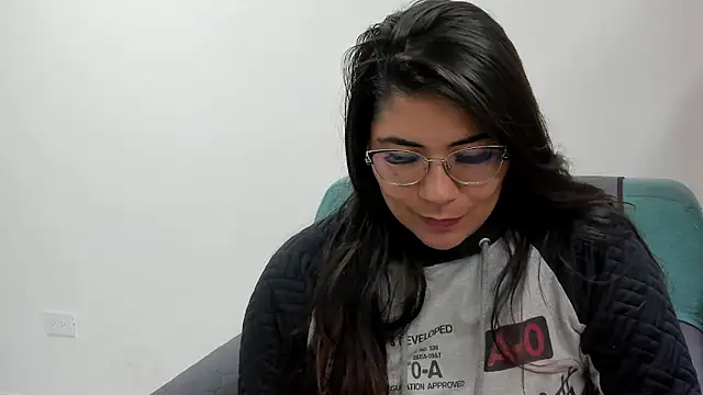 Snapshot of Luna_Dumont chatting on September 13, 2025, 11:10 am Luna Dumont online show from September 13, 2025, 11:10 am