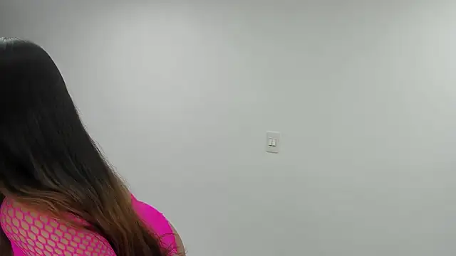 Snapshot of Luna_Dumont chatting on March 21, 2025, 8:50 pm Luna Dumont online show from March 21, 2025, 8:50 pm