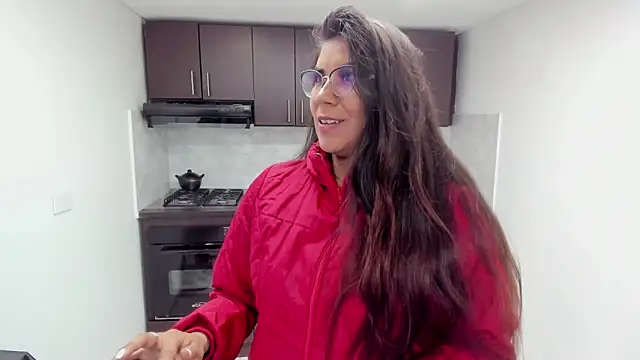 Snapshot of Luna_Dumont chatting on September 30, 2025, 11:16 am Luna Dumont online show from September 30, 2025, 11:16 am