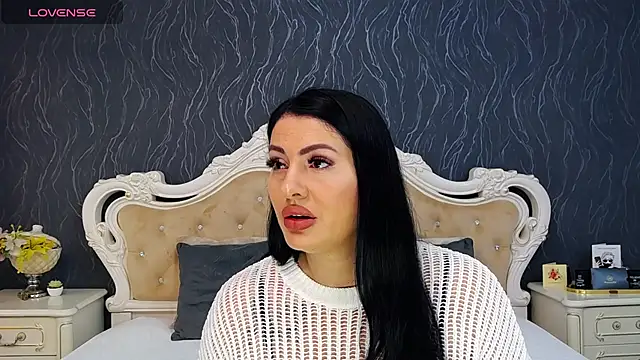 Lauren Saint online show from January 30, 2025, 8:32 am