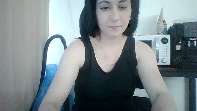 Snapshot of davenmichelle00 chatting on June 2, 2026, 3:56 pm davenmichelle00 online show from June 2, 2026, 3:56 pm