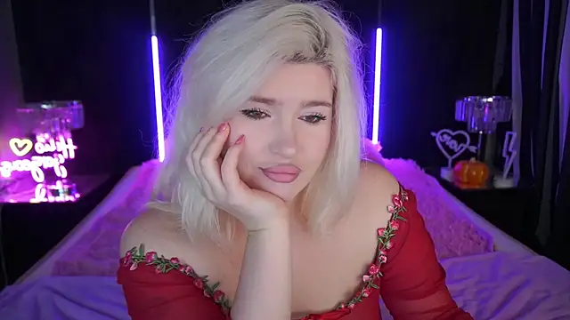 Snapshot of CocoSecretss chatting on November 29, 2025, 7:41 am CocoSecretss online show from November 29, 2025, 7:41 am