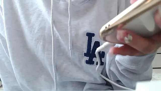 Snapshot of xxAIxx chatting on February 21, 2025, 3:34 am xxAIxx online show from February 21, 2025, 3:34 am