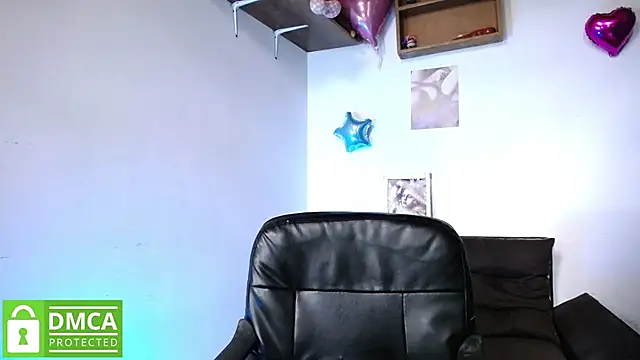 Mr MrsCurie online show from January 25, 2025, 9:57 pm