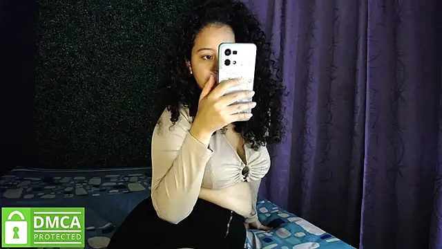 Mr MrsCurie online show from January 6, 2026, 11:53 pm