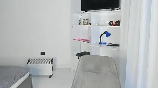 Snapshot of kokyokka_v chatting on March 17, 2025, 4:29 am kokyokka v online show from March 17, 2025, 4:29 am