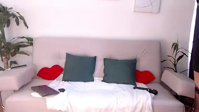 Snapshot of NicollColeman chatting on November 20, 2025, 3:12 pm NicollColeman online show from November 20, 2025, 3:12 pm