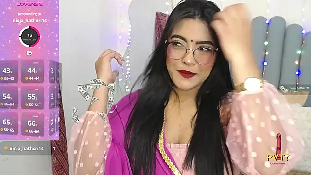 lakshmiraniii online show from April 18, 2026, 11:56 am