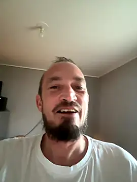 Snapshot of Denislamalice34 chatting on November 26, 2025, 3:45 pm Denislamalice34 online show from November 26, 2025, 3:45 pm