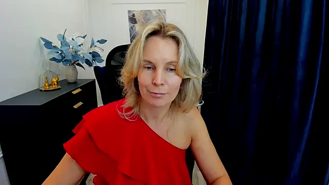 Sinty Devis online show from September 19, 2025, 11:36 am