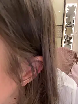 AnnaBri online show from February 10, 2026, 1:37 am