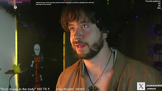 Snapshot of just_maxii chatting on October 30, 2025, 11:34 pm just maxii online show from October 30, 2025, 11:34 pm