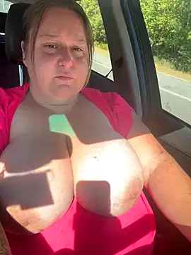 Snapshot of blissful_vixen chatting on September 21, 2025, 2:22 pm blissful vixen online show from September 21, 2025, 2:22 pm