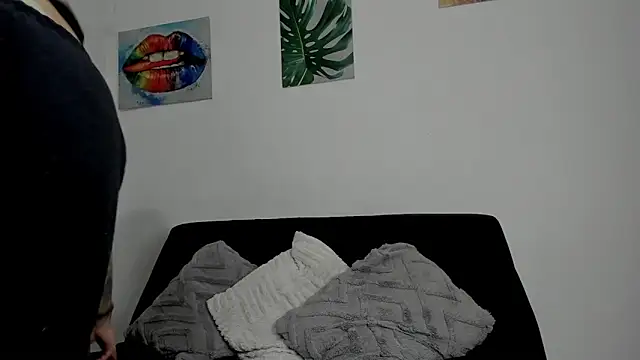 Snapshot of kassandra_james chatting on September 8, 2025, 7:02 pm kassandra james online show from September 8, 2025, 7:02 pm