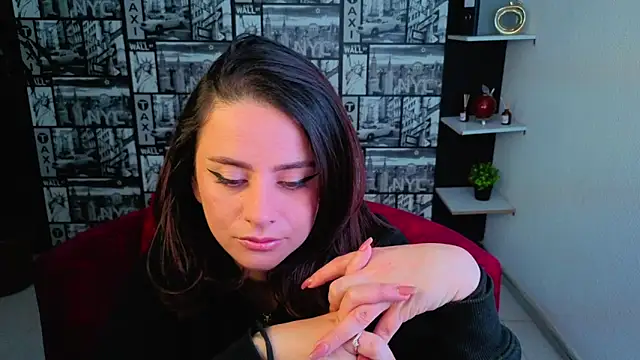 Snapshot of kassandra_james chatting on June 6, 2026, 11:04 am kassandra james online show from June 6, 2026, 11:04 am
