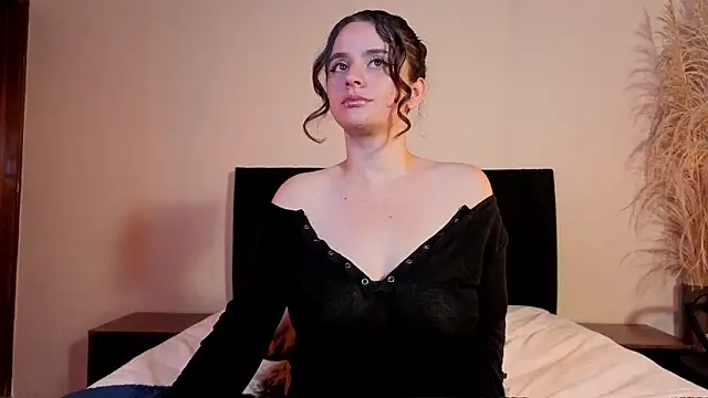 Snapshot of kassandra_james chatting on May 11, 2026, 2:45 pm kassandra james online show from May 11, 2026, 2:45 pm