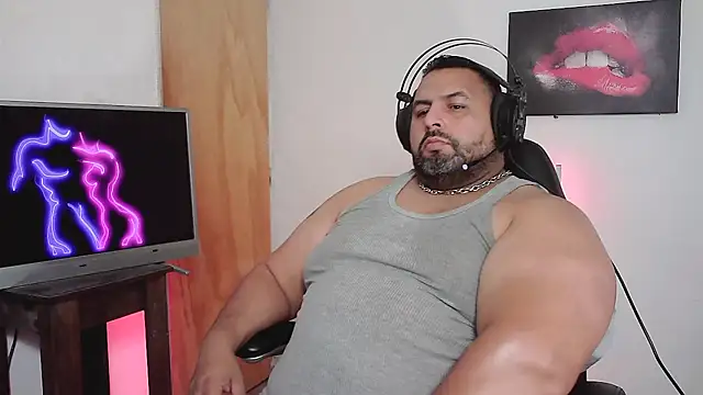 Snapshot of rodrix54 chatting on February 2, 2025, 10:28 pm rodrix54 online show from February 2, 2025, 10:28 pm