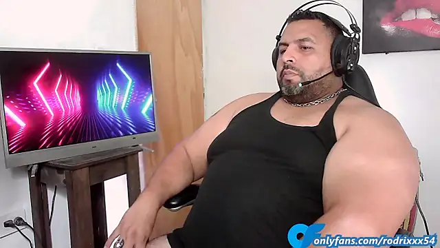 Snapshot of rodrix54 chatting on January 12, 2025, 12:07 am rodrix54 online show from January 12, 2025, 12:07 am