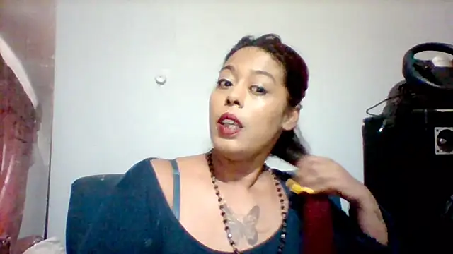 Snapshot of indian_hotty_jus4fun chatting on September 19, 2025, 1:15 pm indian hotty jus4fun online show from September 19, 2025, 1:15 pm
