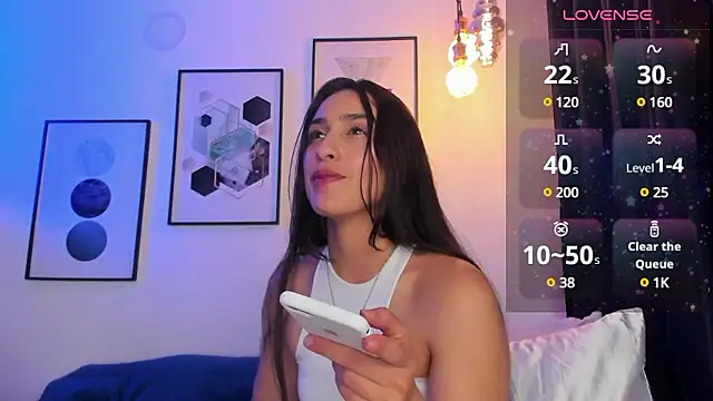 Snapshot of Milan_Rouxx chatting on December 3, 2024, 2:42 am Milan Rouxx online show from December 3, 2024, 2:42 am