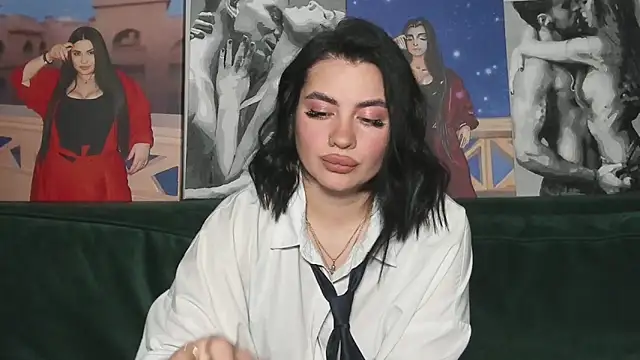 Nikki Kardashian online show from September 8, 2025, 8:30 pm