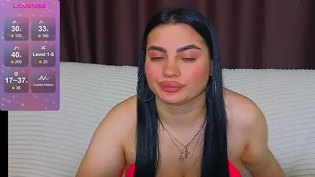 Nikki Kardashian online show from February 12, 2025, 2:03 am