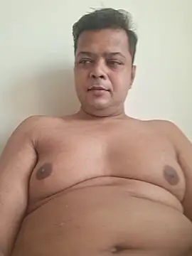 Snapshot of dirtybearr chatting on November 15, 2025, 5:22 am dirtybearr online show from November 15, 2025, 5:22 am