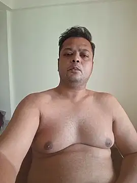 Snapshot of dirtybearr chatting on November 13, 2025, 4:27 am dirtybearr online show from November 13, 2025, 4:27 am