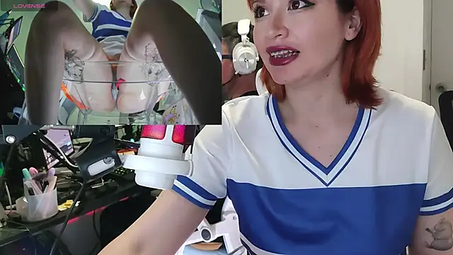 Snapshot of angelic_sg chatting on September 26, 2025, 1:34 am angelic sg online show from September 26, 2025, 1:34 am