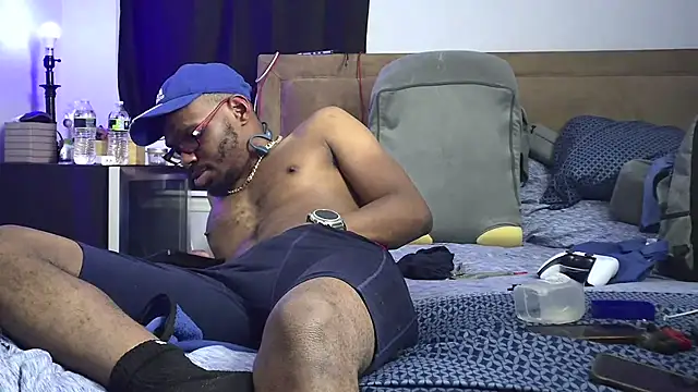 nosleepforlink online show from December 22, 2025, 6:35 am