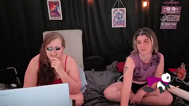 Snapshot of Sexy_Mama-69 chatting on November 7, 2025, 4:22 pm Sexy Mama-69 online show from November 7, 2025, 4:22 pm