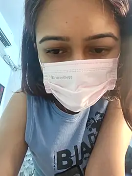 Snapshot of Angel_rani2 chatting on February 5, 2026, 4:58 pm Angel rani2 online show from February 5, 2026, 4:58 pm