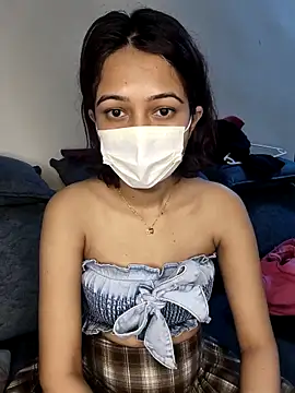 Snapshot of Angel_rani2 chatting on January 5, 2026, 5:38 pm Angel rani2 online show from January 5, 2026, 5:38 pm