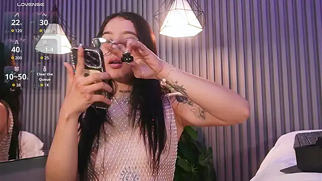 Snapshot of EriKlein chatting on January 13, 2026, 7:51 pm EriKlein online show from January 13, 2026, 7:51 pm