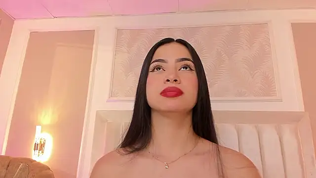 Snapshot of madison_fox1 chatting on February 25, 2026, 12:38 pm madison fox1 online show from February 25, 2026, 12:38 pm