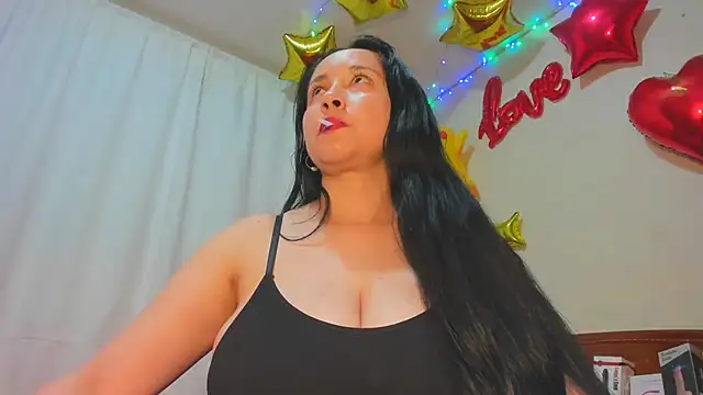 Snapshot of duo_princes chatting on January 10, 2025, 11:39 pm duo princes online show from January 10, 2025, 11:39 pm