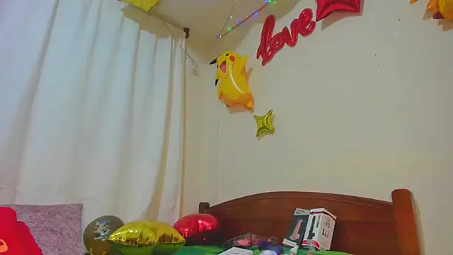 Snapshot of duo_princes chatting on January 22, 2025, 1:32 pm duo princes online show from January 22, 2025, 1:32 pm