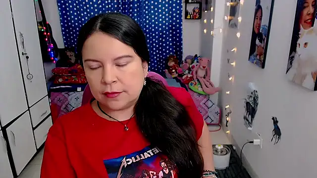 Snapshot of claryssa_ chatting on January 15, 2025, 10:35 pm claryssa online show from January 15, 2025, 10:35 pm