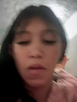 Snapshot of emily_rosse04 chatting on September 17, 2025, 11:23 am emily rosse04 online show from September 17, 2025, 11:23 am