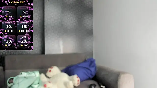 grandmother milf online show from March 6, 2026, 11:49 am