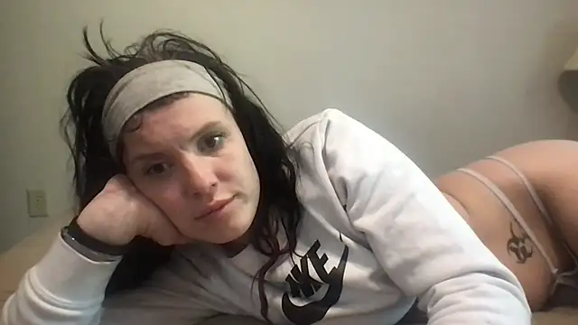 Snapshot of kittycatkendra chatting on May 12, 2026, 9:32 pm kittycatkendra online show from May 12, 2026, 9:32 pm
